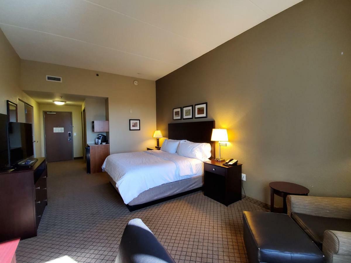 Holiday Inn Express Hotel & Suites Mankato East By Ihg Esterno foto